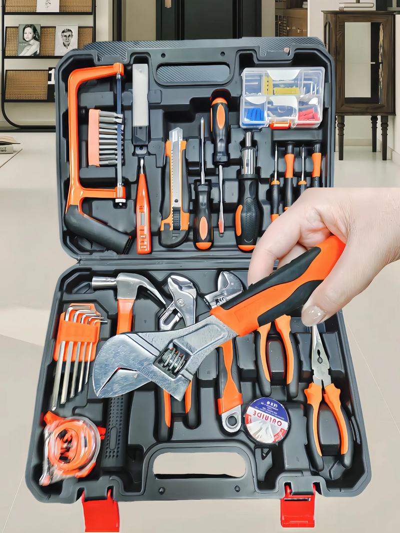家用工具箱套裝,手工日常專業(yè)組套電木工車載五金工具箱!多功能設計