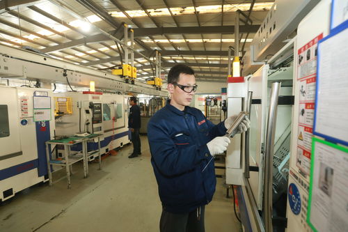 河北高陽 產(chǎn)品標(biāo)準(zhǔn)領(lǐng)跑企業(yè)高質(zhì)量發(fā)展，鄭州軟件開發(fā)經(jīng)驗(yàn)的可鑒之思