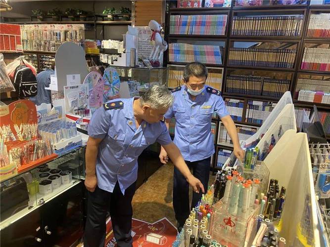 凈化校園周邊文化環境，守護青少年健康成長